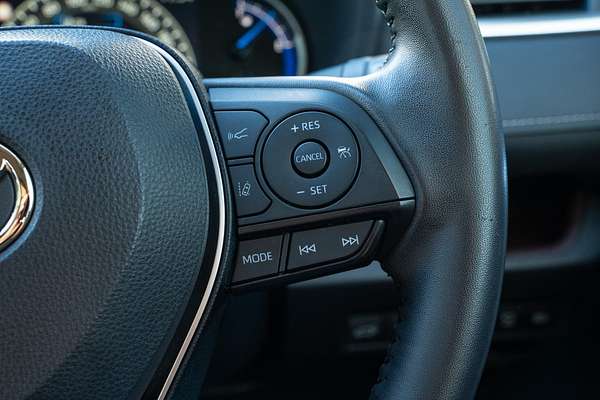 2022 Toyota RAV4 Cruiser AXAH54R