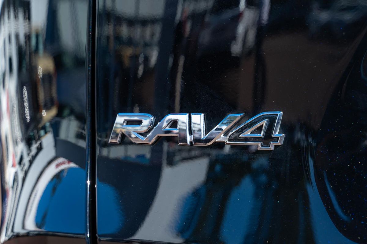 2022 Toyota RAV4 Cruiser AXAH54R