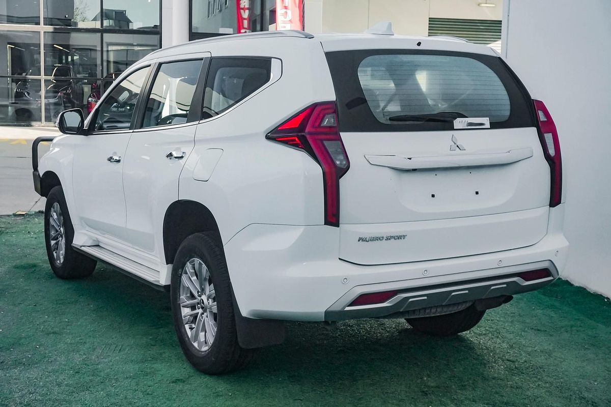2022 Mitsubishi Pajero Sport GLX QF