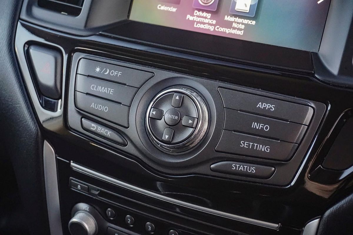 2018 Nissan Pathfinder ST R52 Series II