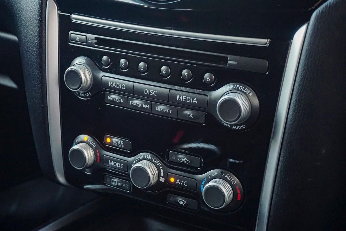 2018 Nissan Pathfinder ST R52 Series II