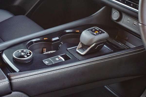2024 Nissan X-TRAIL ST-L T33
