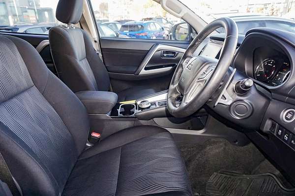 2022 Mitsubishi Pajero Sport GLX QF