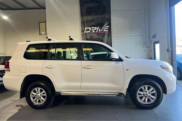2008 Toyota Landcruiser GXL UZJ200R