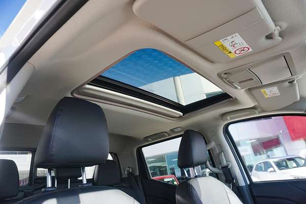 2024 Nissan Navara ST-X D23 4X4