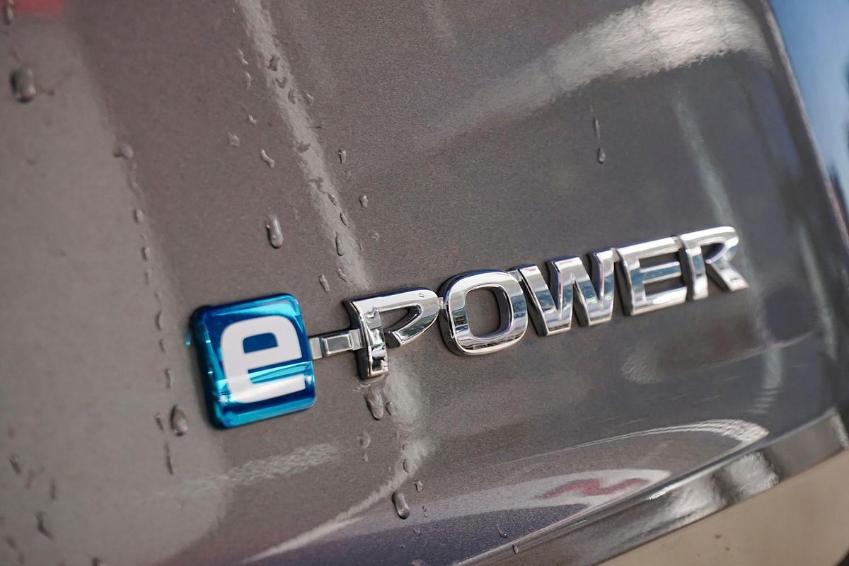 2023 Nissan X-TRAIL ST-L e-POWER T33