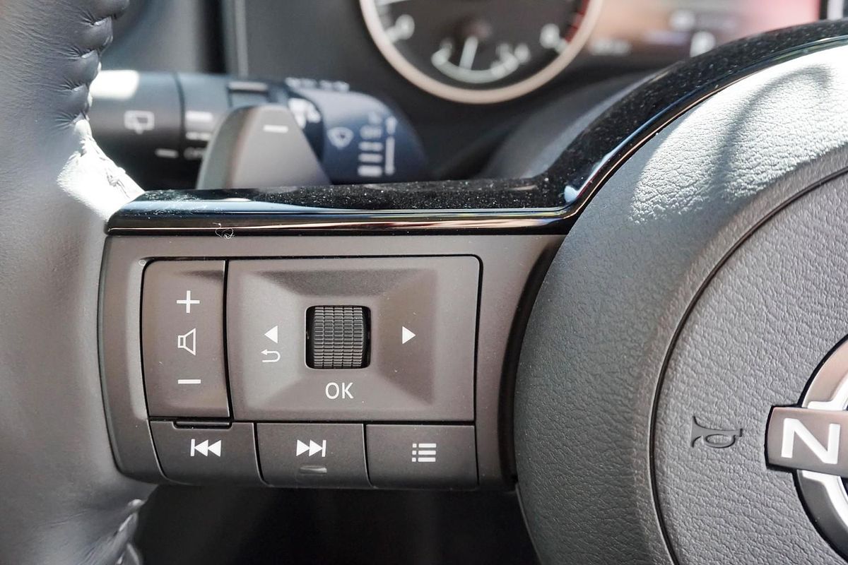 2023 Nissan X-TRAIL ST-L T33