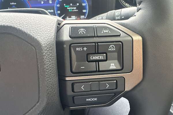 2024 Toyota Landcruiser Prado Altitude GDJ251R