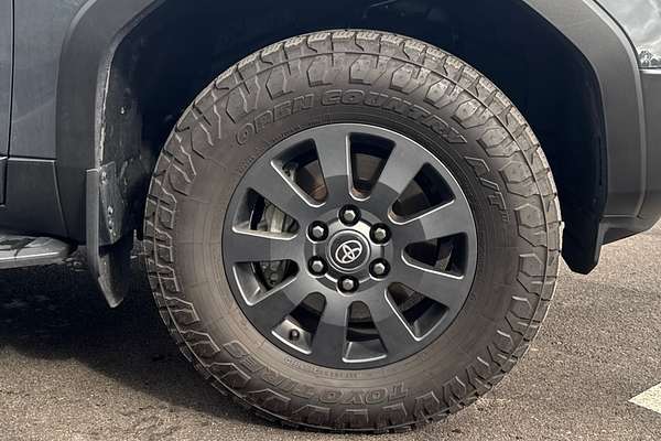 2024 Toyota Landcruiser Prado Altitude GDJ251R