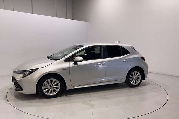 2023 Toyota Corolla SX Hybrid ZWE219R
