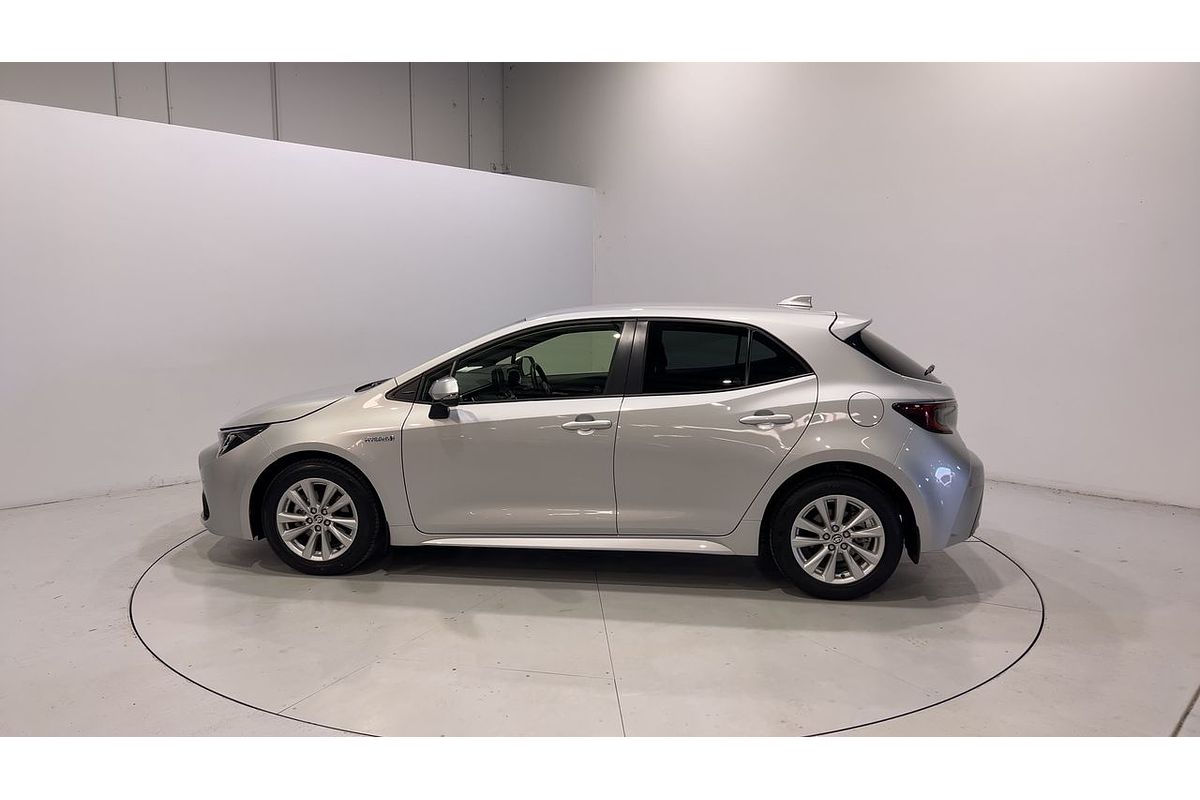 2023 Toyota Corolla SX Hybrid ZWE219R