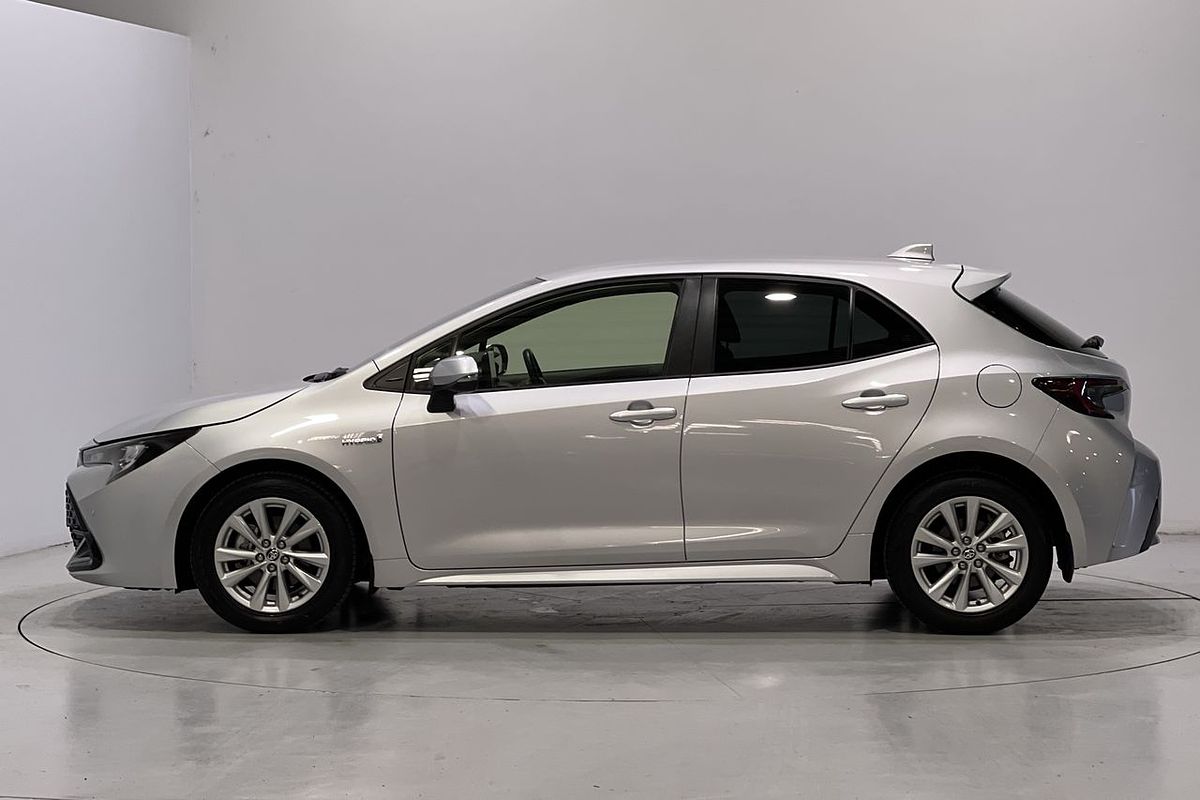 2023 Toyota Corolla SX Hybrid ZWE219R