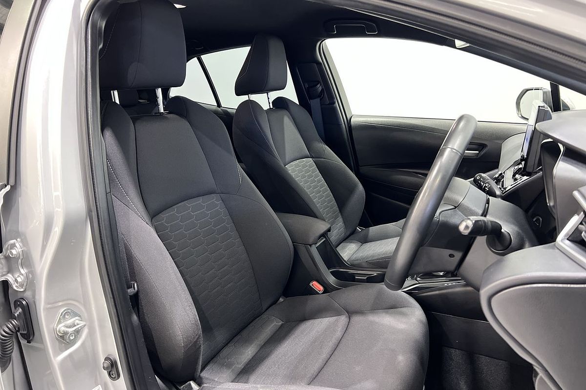 2023 Toyota Corolla SX Hybrid ZWE219R