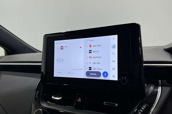 2023 Toyota Corolla SX Hybrid ZWE219R