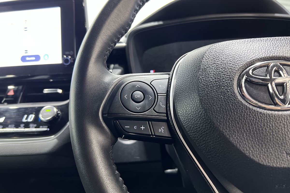 2023 Toyota Corolla SX Hybrid ZWE219R