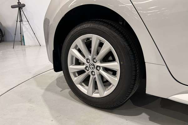 2023 Toyota Corolla SX Hybrid ZWE219R