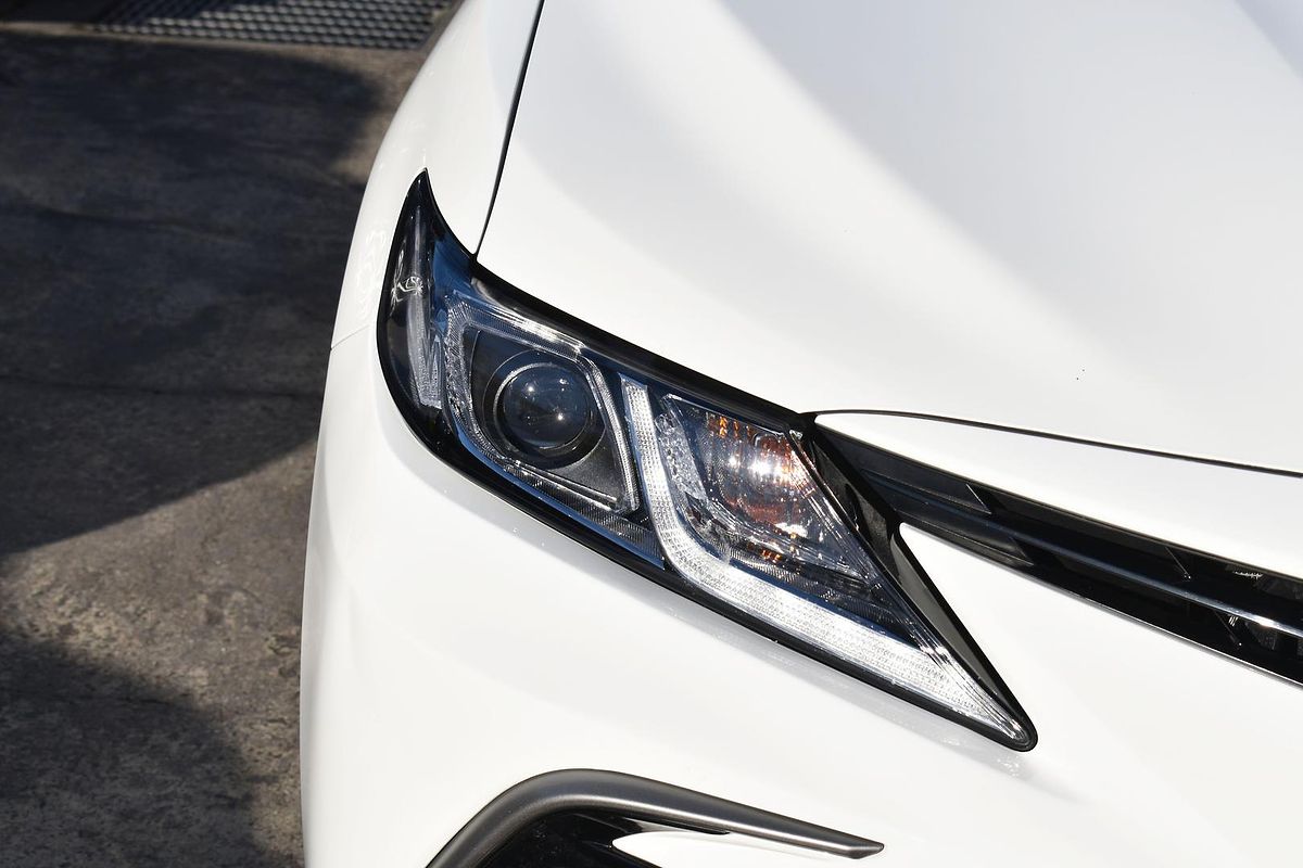 2024 Toyota Camry Ascent AXVH70R