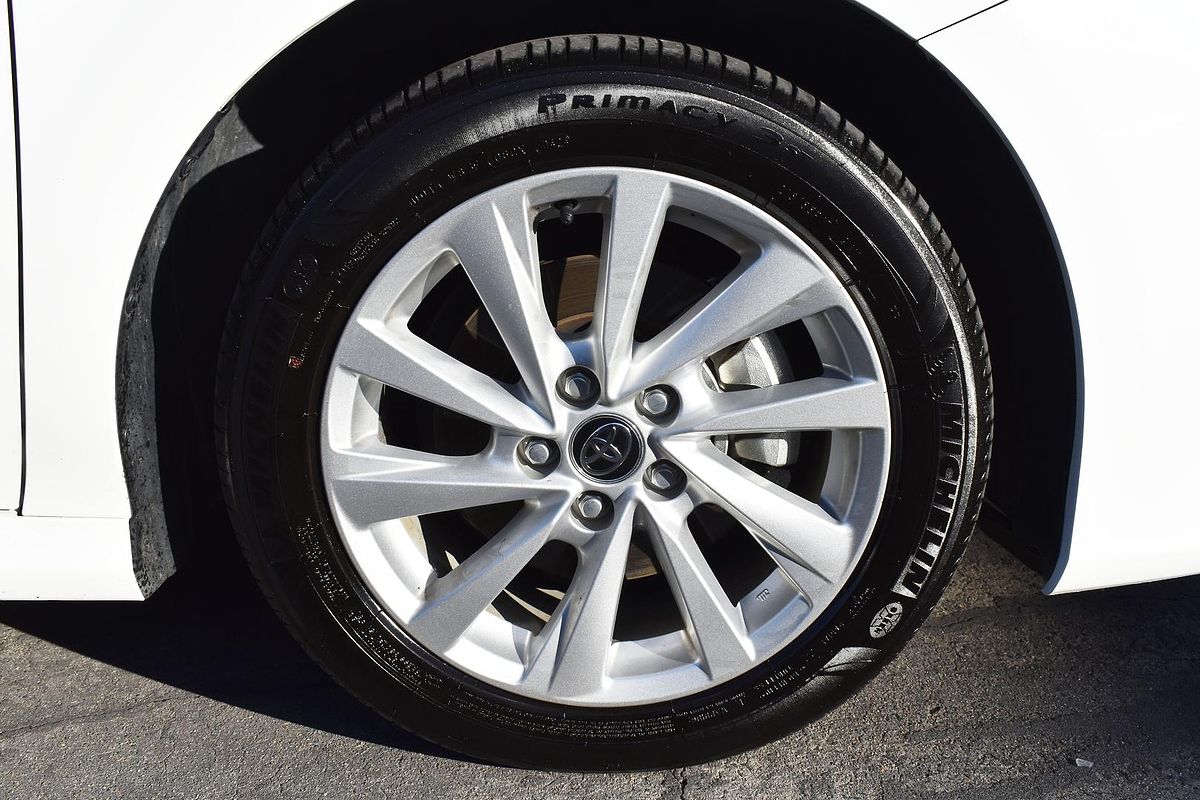 2024 Toyota Camry Ascent AXVH70R