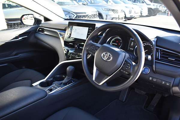 2024 Toyota Camry Ascent AXVH70R