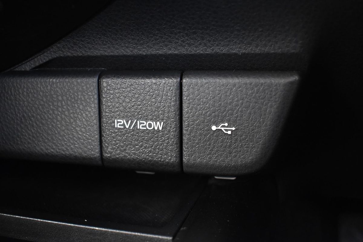 2024 Toyota Camry Ascent AXVH70R