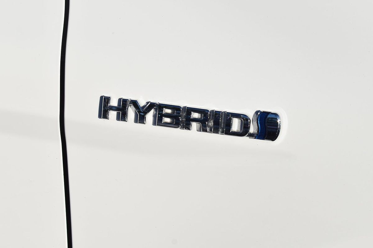 2024 Toyota Camry Ascent AXVH70R