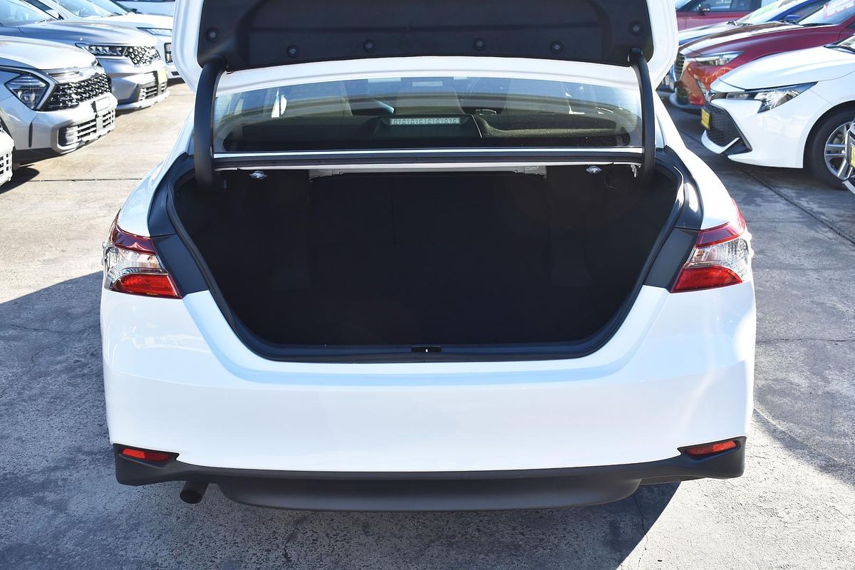 2024 Toyota Camry Ascent AXVH70R