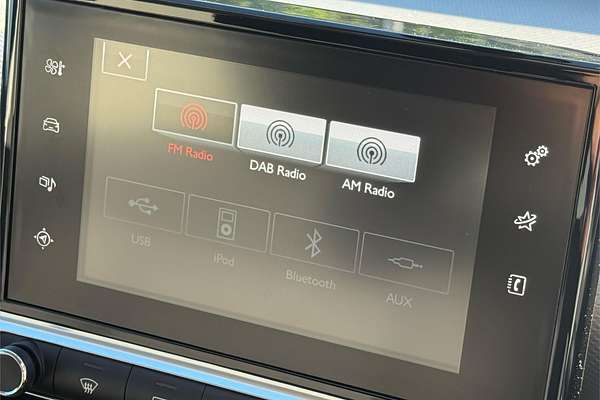 2017 Citroen C4 CACTUS OneTone 1.2T PureTech MY18