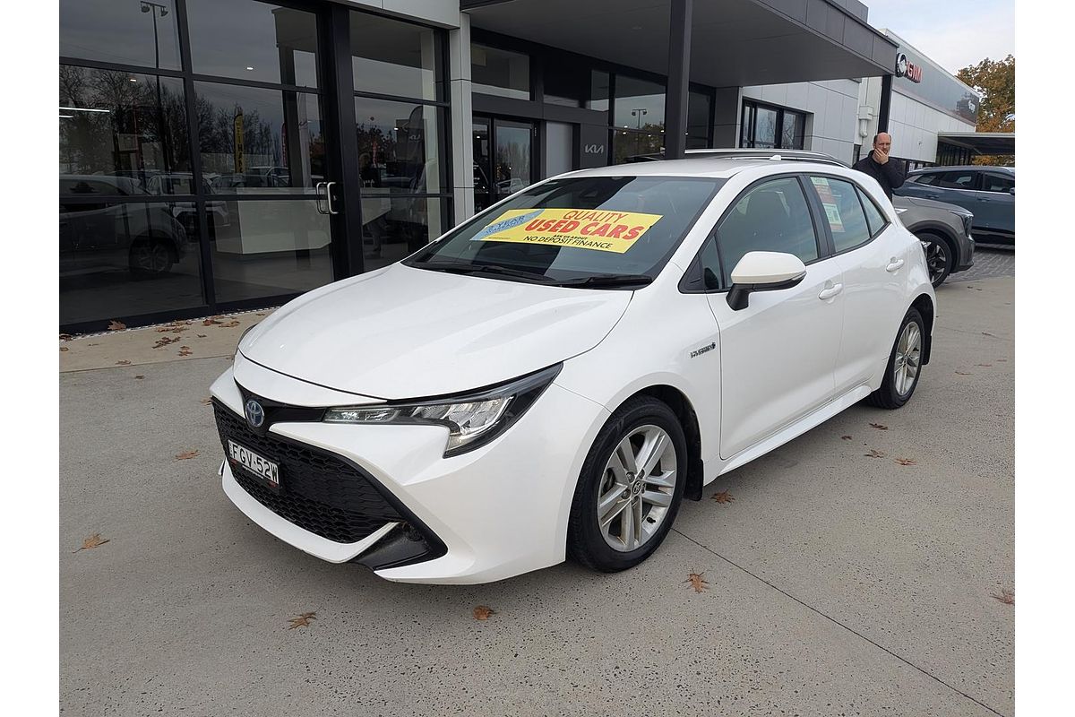 2022 Toyota Corolla Ascent Sport Hybrid ZWE211R