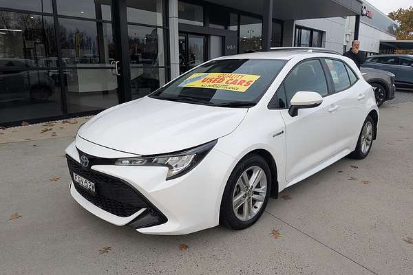 2022 Toyota Corolla Ascent Sport Hybrid ZWE211R