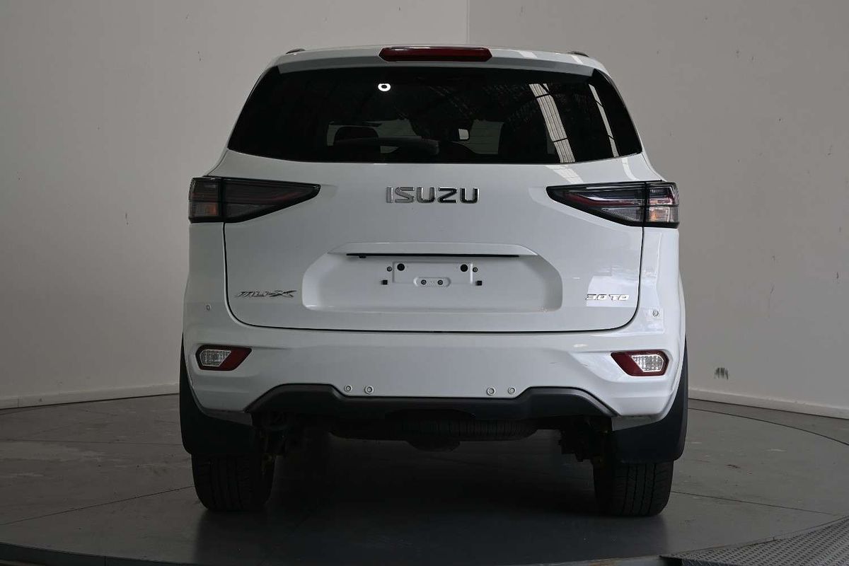 2023 Isuzu MU-X LS-T