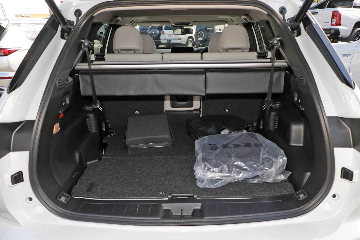 2025 Mitsubishi Outlander PHEV Exceed ZM