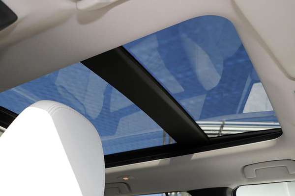 2025 Mitsubishi Outlander PHEV Exceed ZM