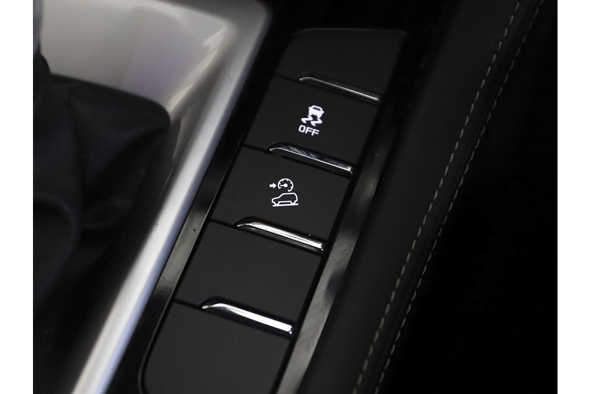 2024 Isuzu MU-X LS-T