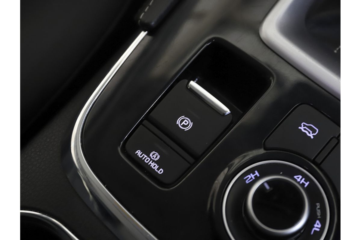 2024 Isuzu MU-X LS-T