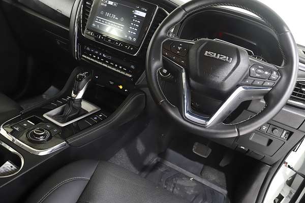 2024 Isuzu MU-X LS-T