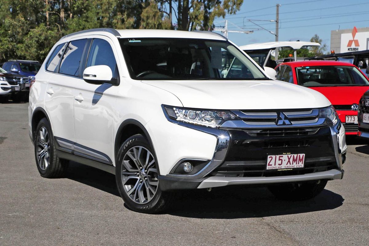 2016 Mitsubishi Outlander LS Safety Pack ZK