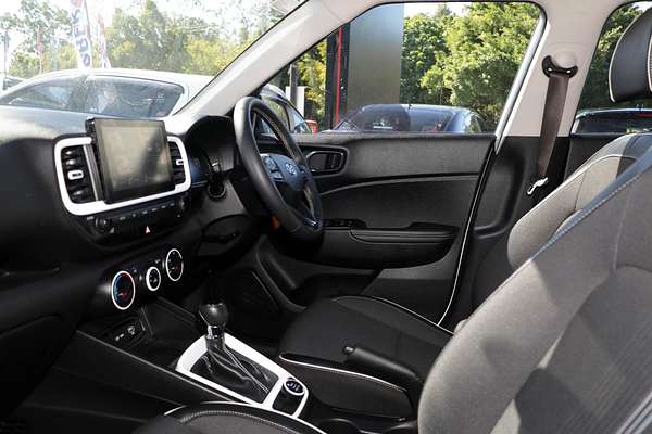 2023 Hyundai Venue Active QX.V5