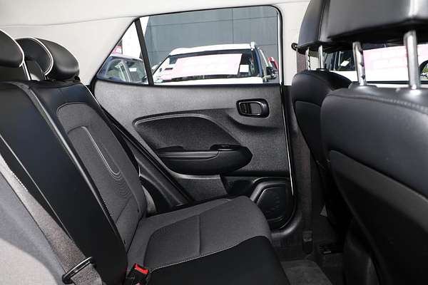 2023 Hyundai Venue Active QX.V5