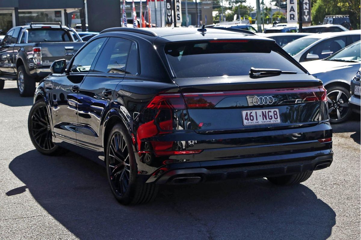 2024 Audi Q8 50 TDI S line F1