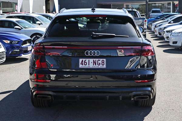 2024 Audi Q8 50 TDI S line F1
