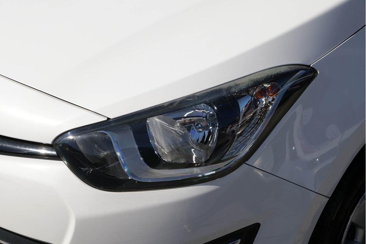 2015 Hyundai i20 Active PB