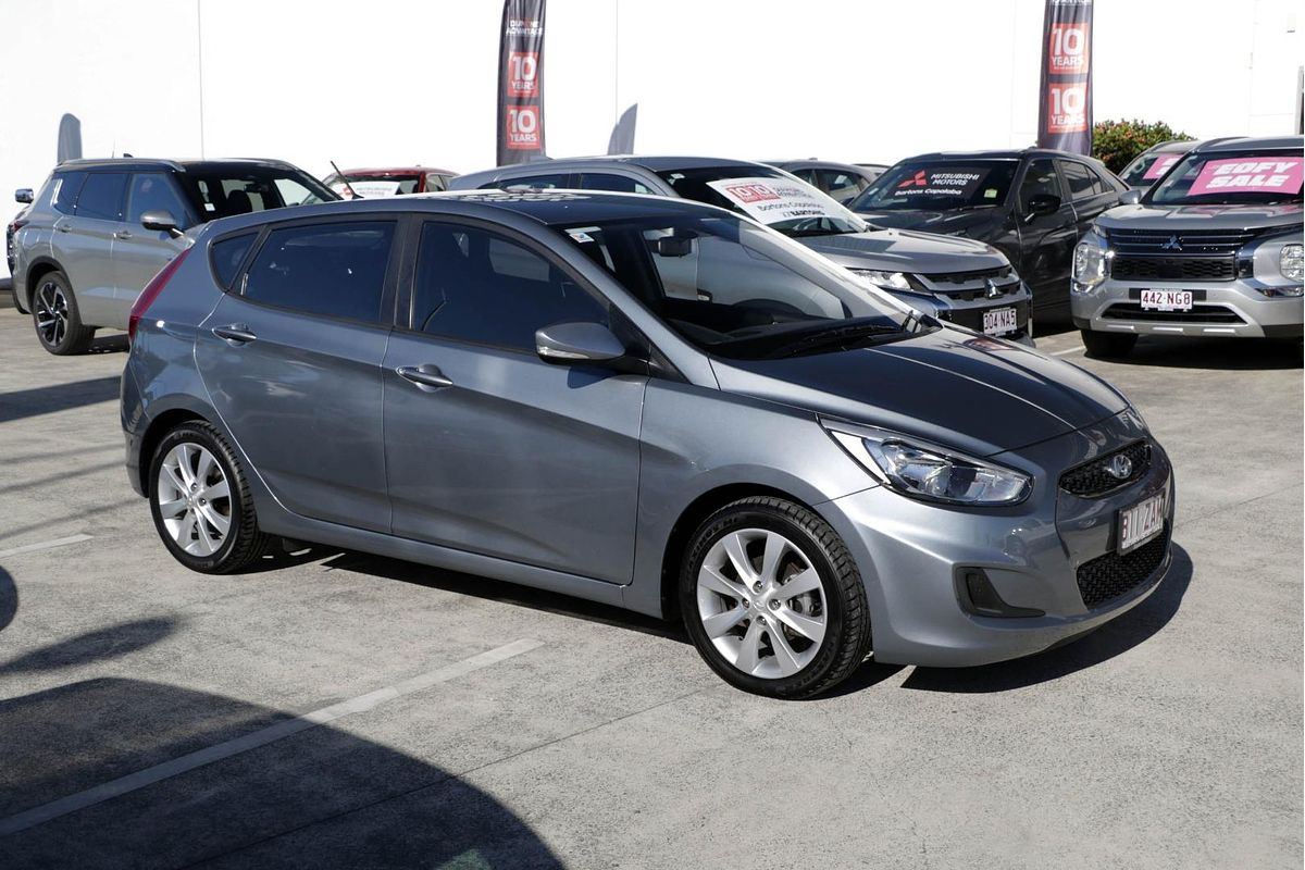 2019 Hyundai Accent Sport RB6
