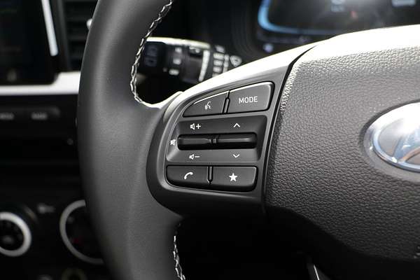 2025 Hyundai Venue Active QX.V5