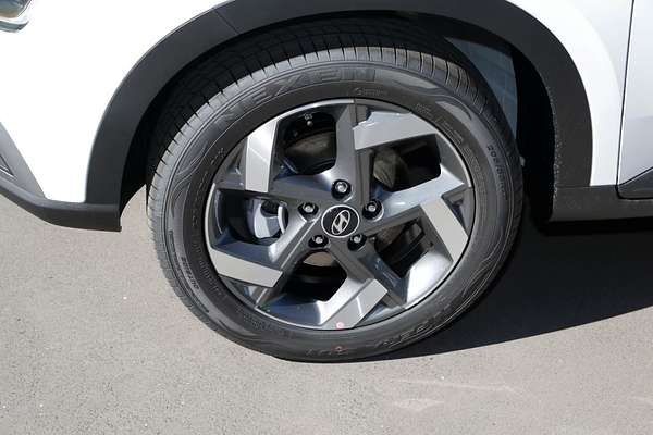 2025 Hyundai Venue Active QX.V5