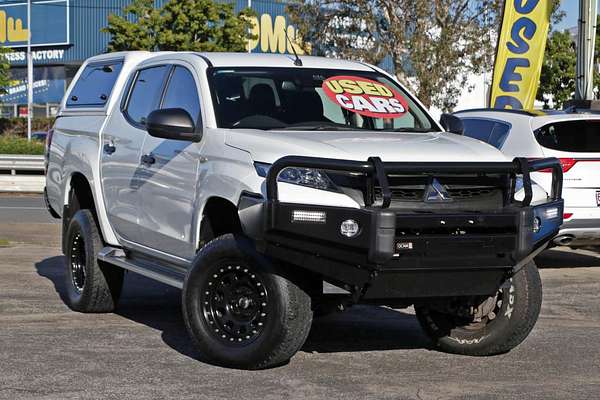2019 Mitsubishi Triton GLX ADAS MR 4X4