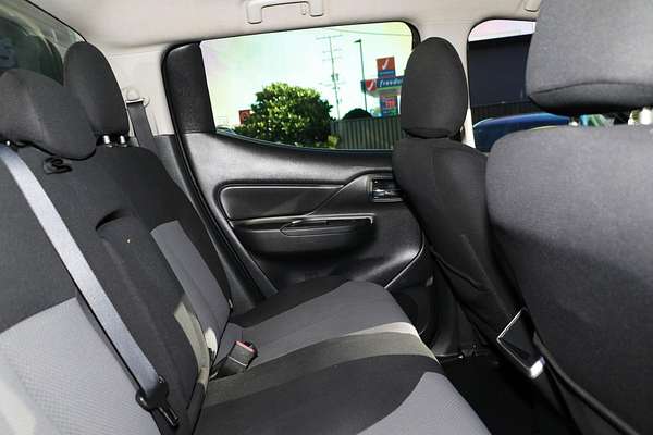 2019 Mitsubishi Triton GLX ADAS MR 4X4