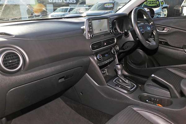 2020 Hyundai Kona Elite OS.3