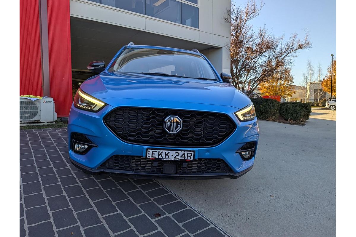 2020 MG ZS Essence AZS1