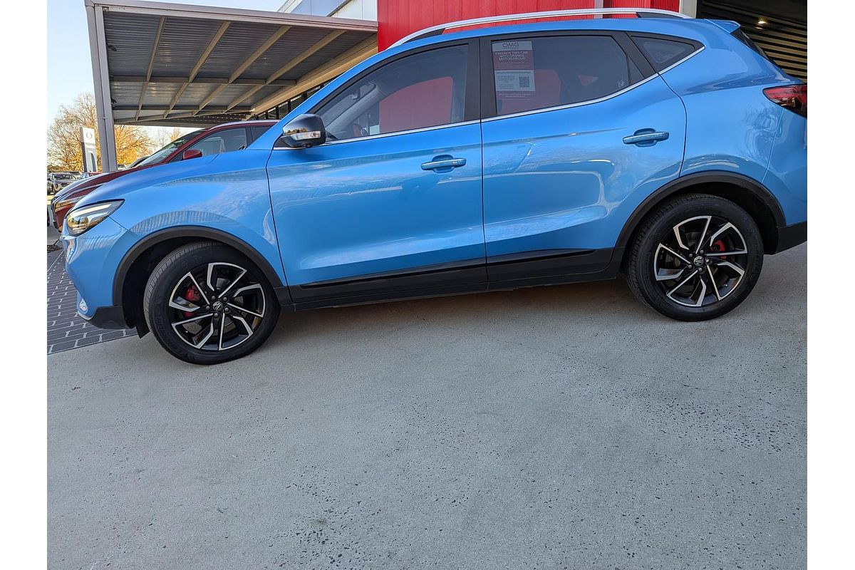 2020 MG ZS Essence AZS1