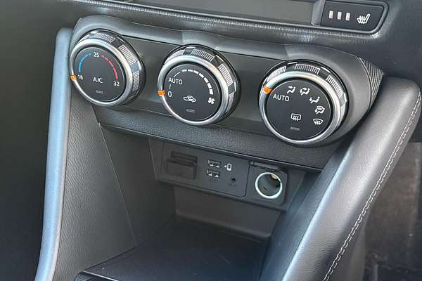 2025 Mazda CX-3 G20 Akari DK